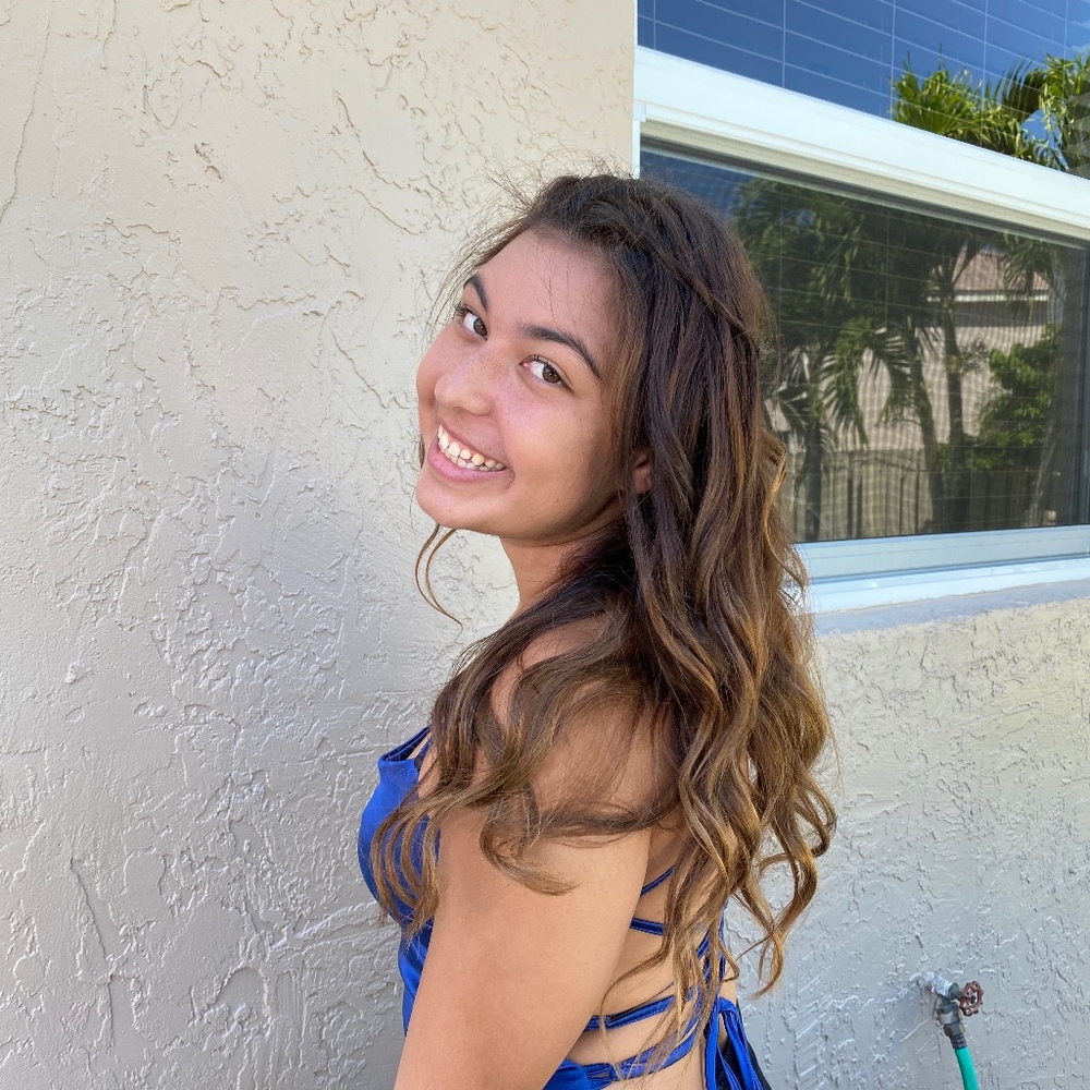 Meet your Posher, Kayla